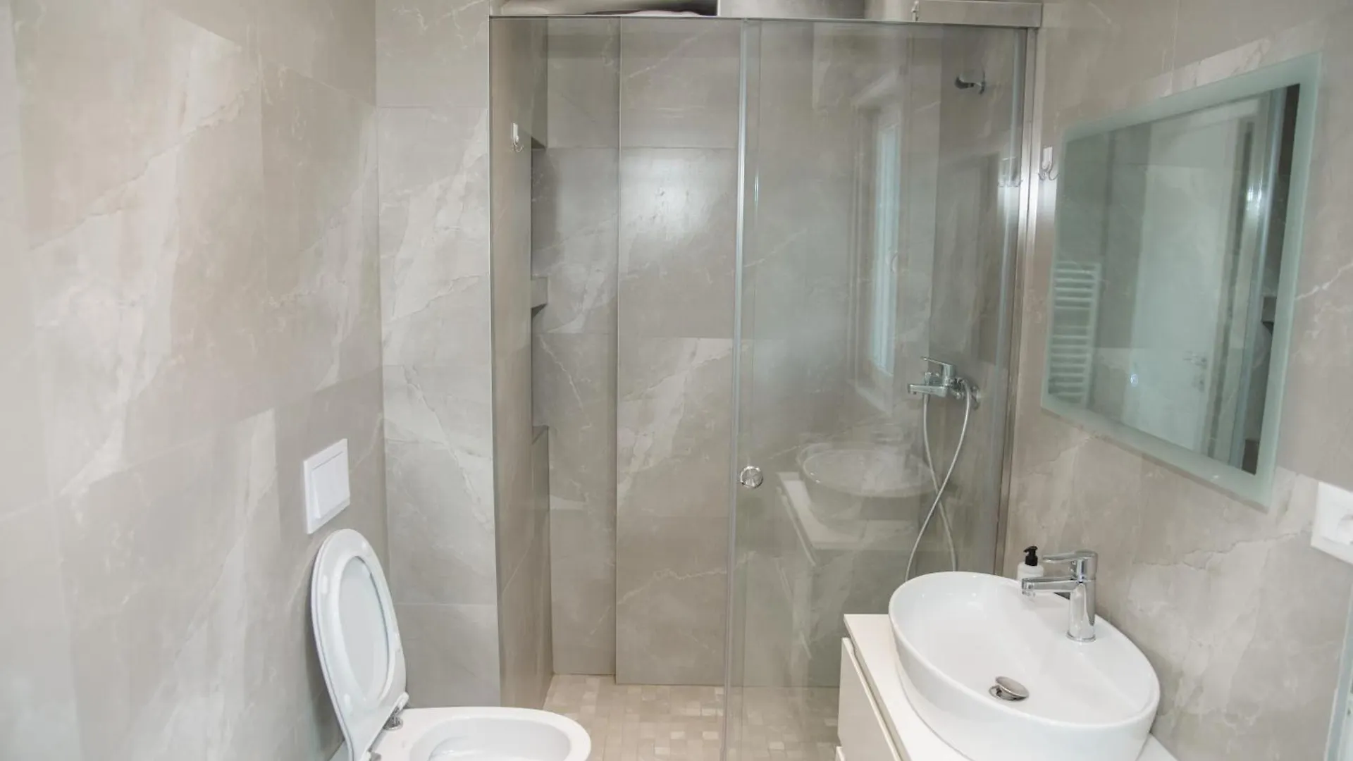 Apartament Luxe Haven Tirana Albania