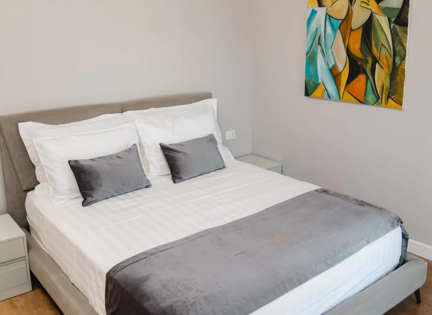 Apartament Luxe Haven Tirana 0*,  Albania